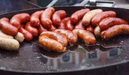 街边烤肠爆料视频大全,揭秘热门爆料视频背后的美味传奇