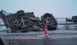 大桥事故最新爆料,揭秘事故真相与背后隐情