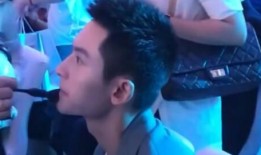 娱乐吃瓜起什么名字,揭秘明星幕后吃瓜大揭秘